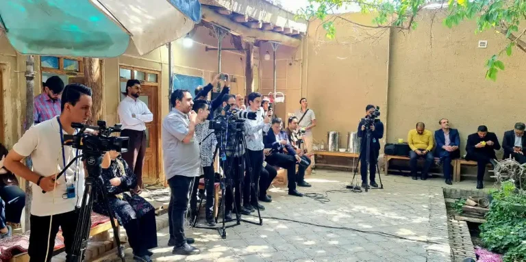 روز ملی گل محمدی